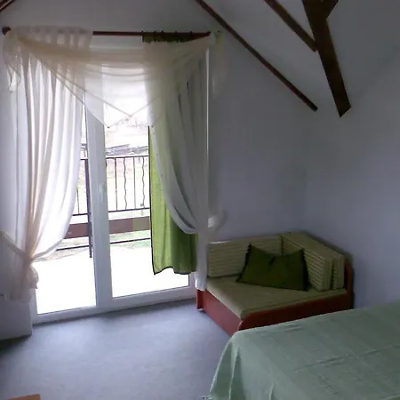 Bed & Breakfast Artemida Ostrowo (Puck)